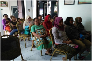 PENYULUHAN KESEHATAN TENTANG INISIASI MENYUSU DINI (IMD) DI PUSKESMAS GAMBIRSARI SURAKARTA